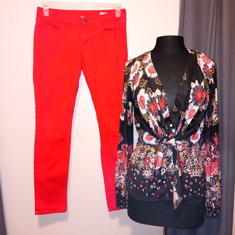 Free People Boho Floral Tie Front Blouse M Arizona Red Super Skinny Jeans 9